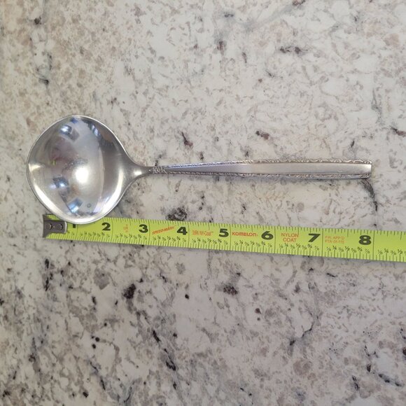 Oneida Community Stainless Steel Floral Pattern Serving Ladle 8" Long - Picture 5 of 5